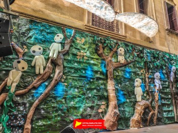 Улица Моцарт (Carrer de Mozart): «Моцартзаки» — путешествие в Японию студии Гибли. (‘MozartZaki’. Un viatge al Japó de l’estudi Ghibli.) - Феста Майор де Грасиа 2024 (Festa Major de Gràcia 2024)