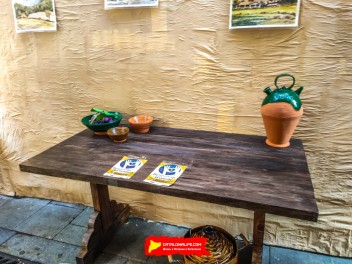 Улица Ллибертат (Carrer de la Llibertat): «Винный погреб Либертат» — дань культуре вина. (‘Celler Llibertat’. Un homenatge a la cultura del vi.) - Феста Майор де Грасиа 2024 (Festa Major de Gràcia 2024)