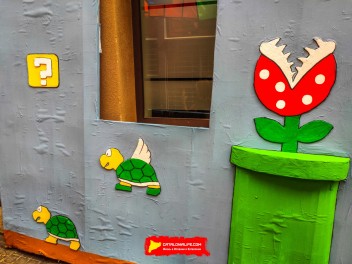 Улица Прогрес (Carrer del Progrés): «Прогресс в игре» — дань уважения видеоиграм 80-х годов и современным. (‘Progrés en joc’. Un homenatge als videojocs dels anys 80 i als actuals.) - Феста Майор де Грасиа 2024 (Festa Major de Gràcia 2024)